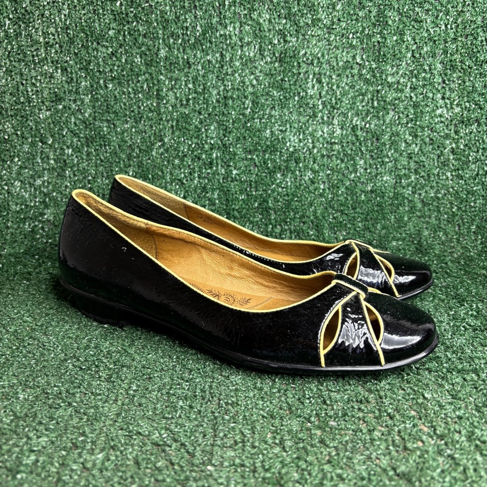 Sofft Black Patent Leather Bow Cutout Comfort Low Wedge Heels Womens Size 9.5 M